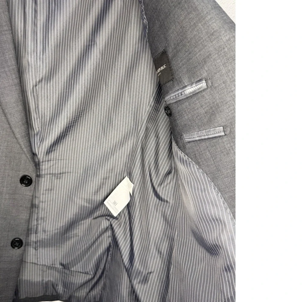 Banana Republic Mens 40R Grey Sharkskin Wool Blend Two Button Suit Jacket Blazer